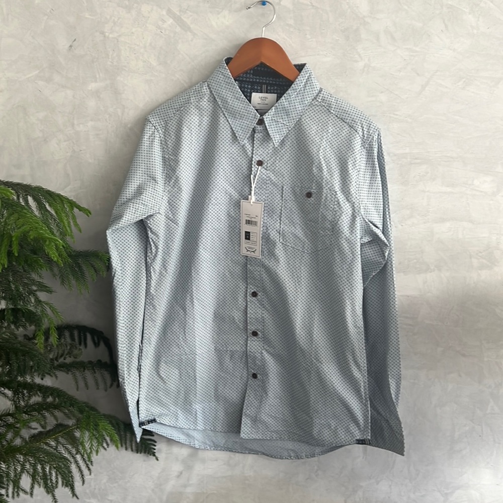 Level Ten Blue 100% Cotton Long Sleeve Button Down Dress Shirt. Size S